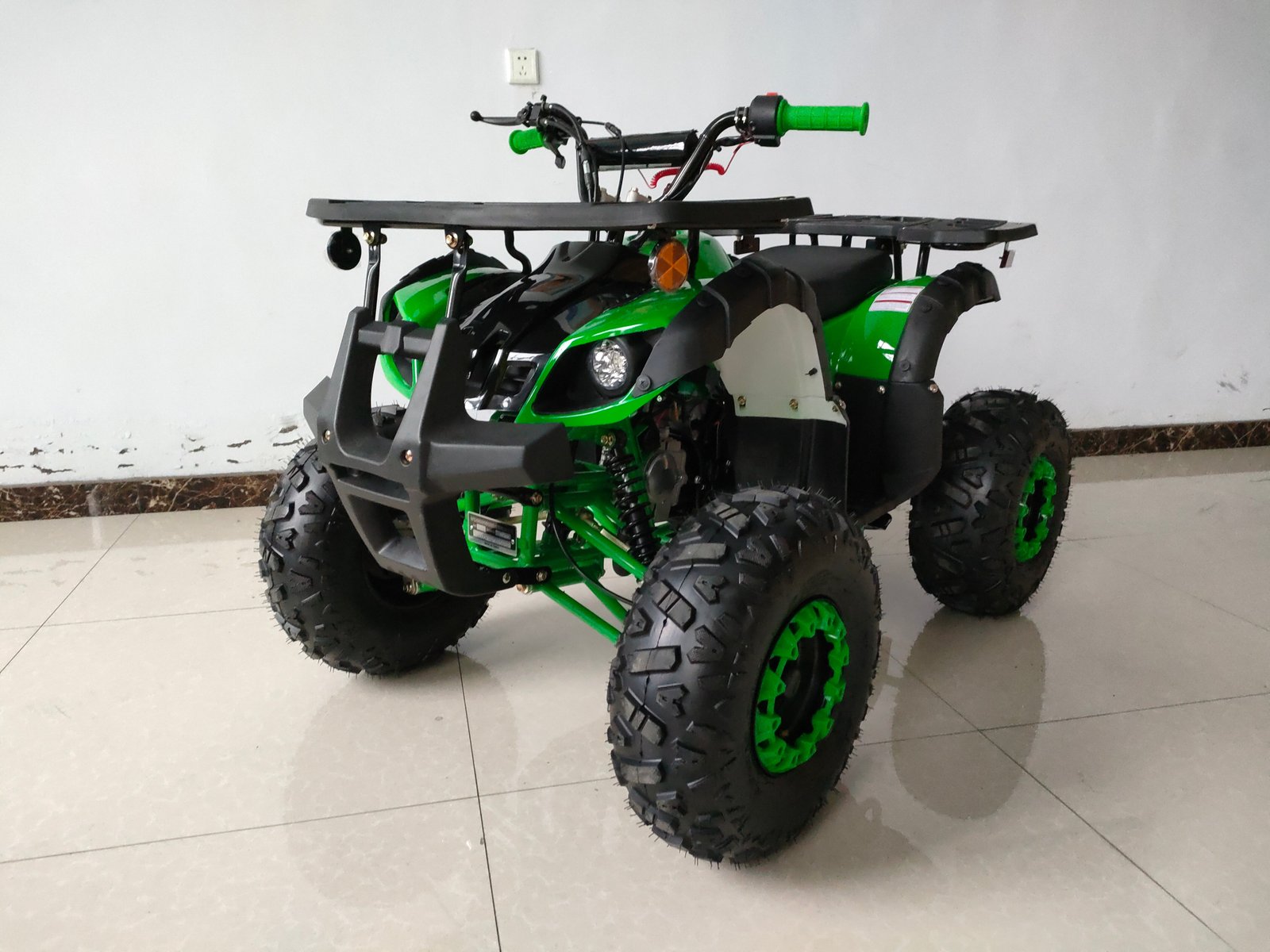 RPS Mini Desert 125CRT Mid-Size Youth ATV - 125cc, Bead Lock Style Rims, Front & Rear Racks, Automatic with Reverse with Free Battery Charge, up to $49 value