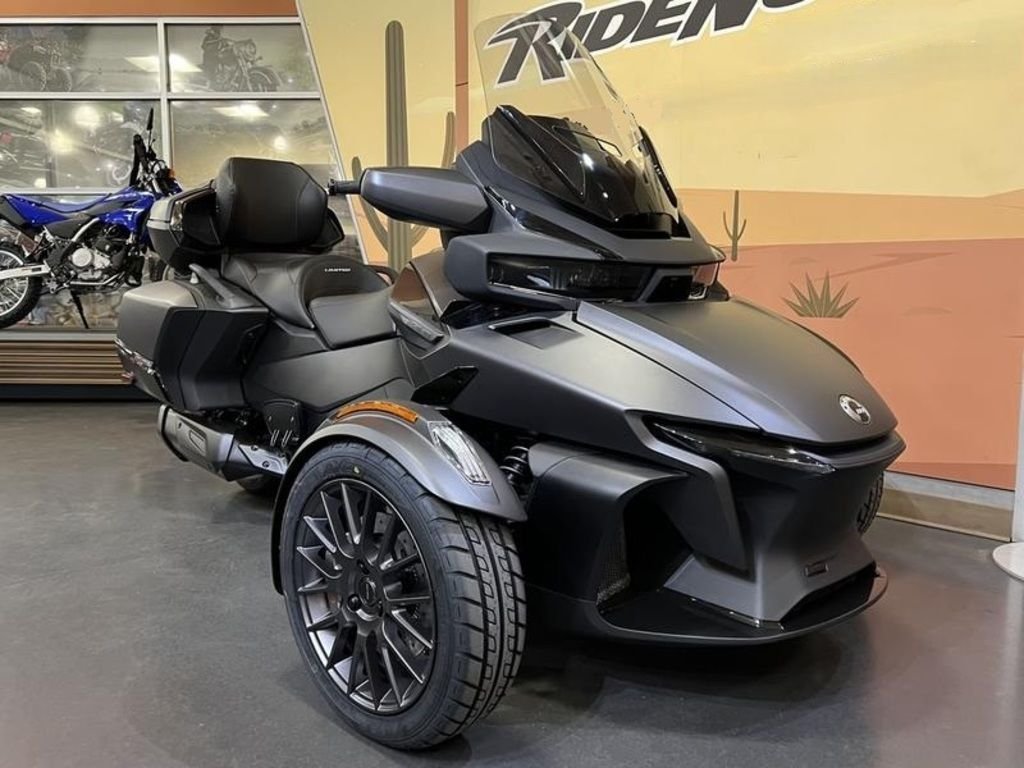 2026 Can-Am Spyder RT Limited Dark