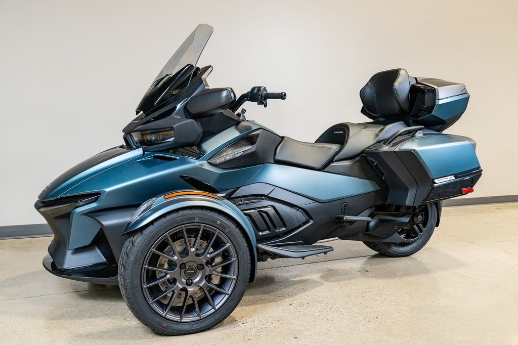 2026 Can-Am Spyder RT Limited Dark
